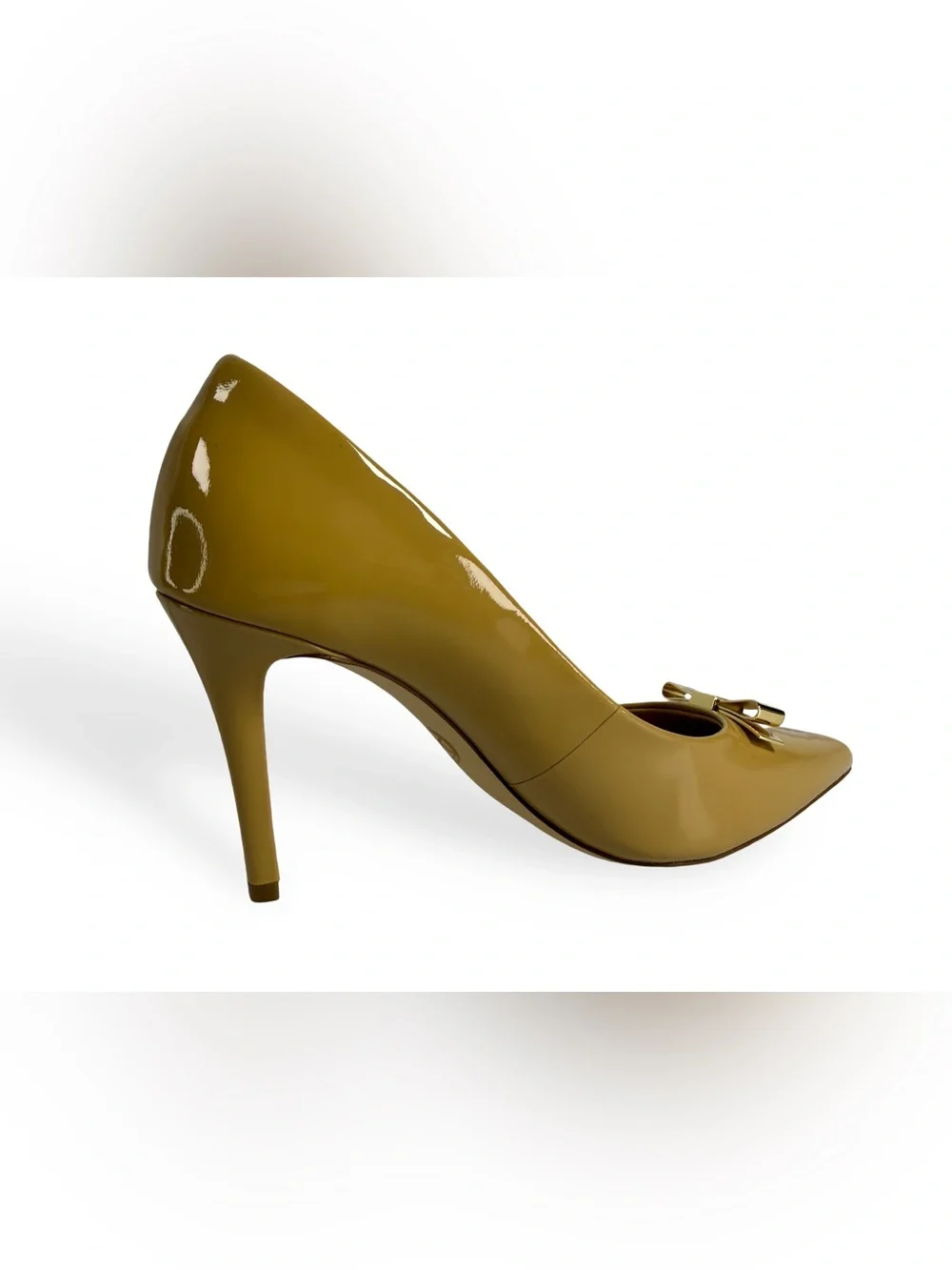 Michael Kors Women's Tan Patent Pointed-Toe Flats 7